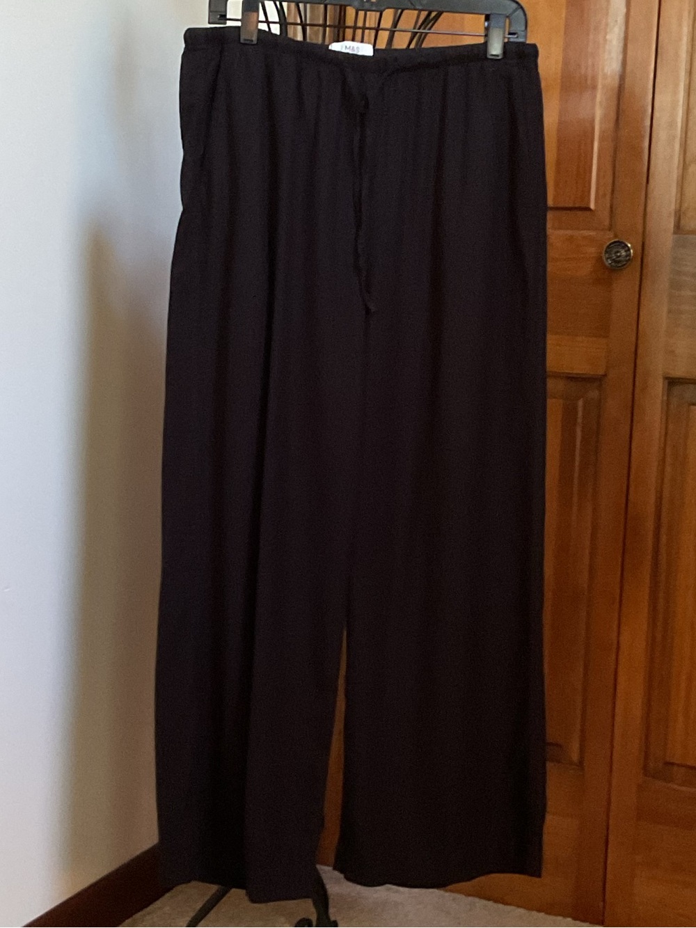 Marks & Spencer linen pants, UK14 short - Picture 7 of 11